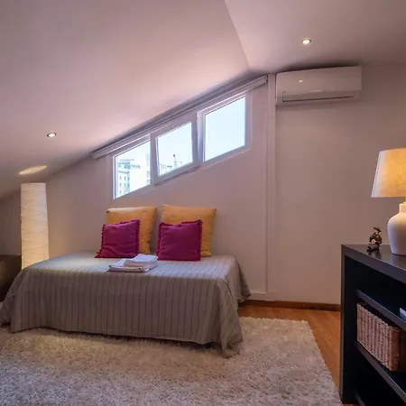 Flh Casa Da Metade Duplex Apartment Lisbon
